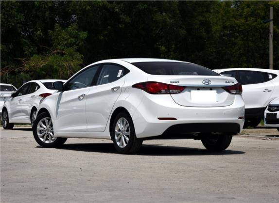 朗动 2016款 1.6L 自动尊贵型 外观   斜后