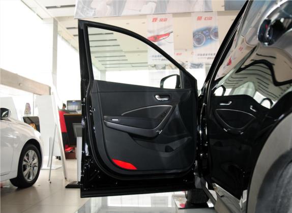 胜达 2013款 2.4L 自动两驱智能型 车厢座椅   前门板