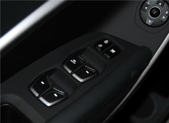 胜达 2013款 2.4L 自动两驱智能型 车厢座椅   门窗控制