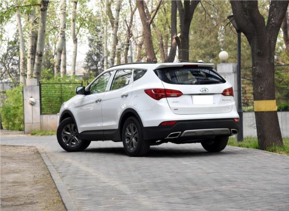 胜达 2015款 2.4L 自动两驱智能型 5座 外观   斜后