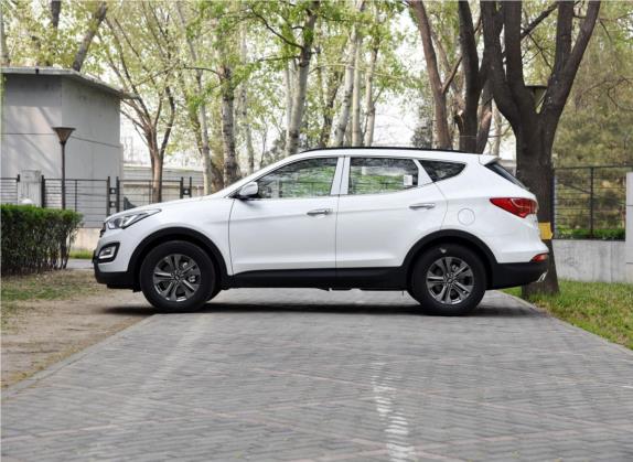 胜达 2015款 2.4L 自动两驱智能型 5座 外观   正侧
