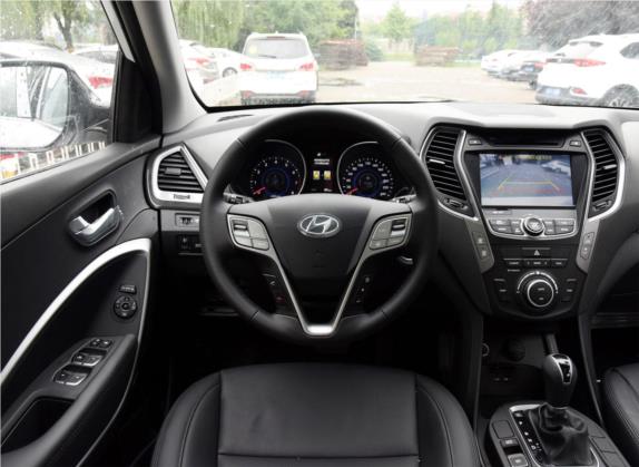 胜达 2015款 2.0T 自动两驱智能型 5座 中控类   驾驶位