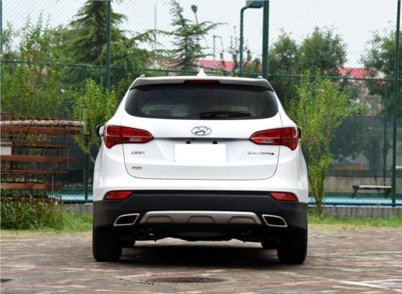 胜达 2015款 2.0T 自动两驱智能型 5座 外观   正后