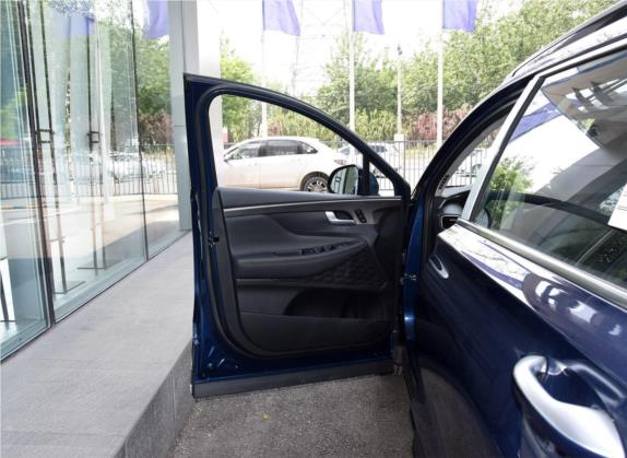 胜达 2019款 380 TGDi DLX 自动四驱智尊PLUS（HTRAC）国VI 车厢座椅   前门板