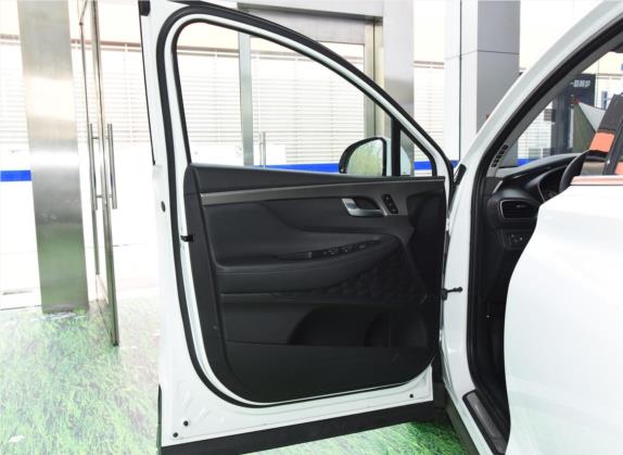 胜达 2019款 380 TGDi DLX 自动四驱智尊（HTRAC）国VI 车厢座椅   前门板
