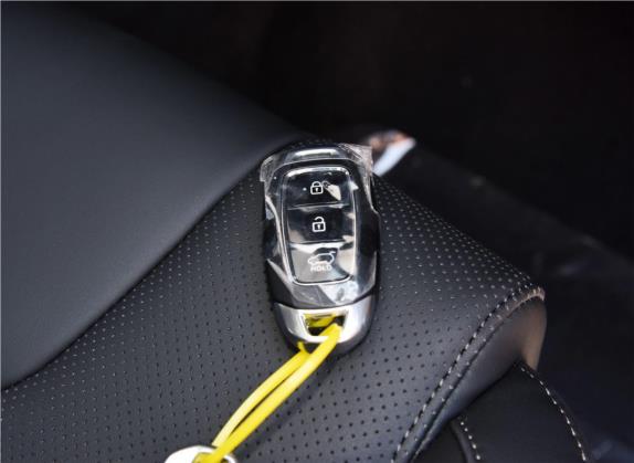 胜达 2019款 380 TGDi DLX 自动四驱智尊PLUS（HTRAC）国V 其他细节类   钥匙