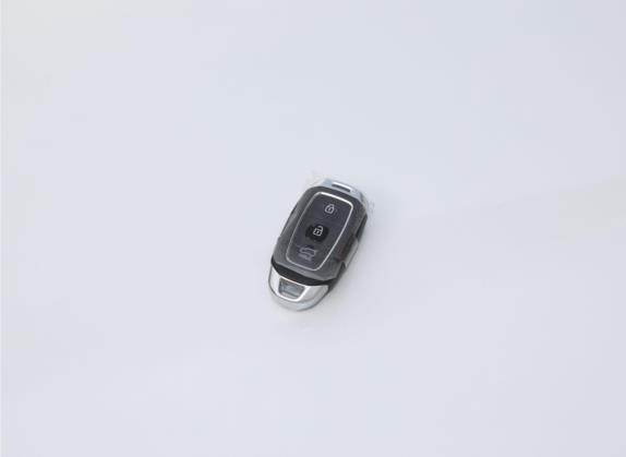 胜达 2023款 旅行家 380T GDi 自动两驱GLX精英版 其他细节类   钥匙