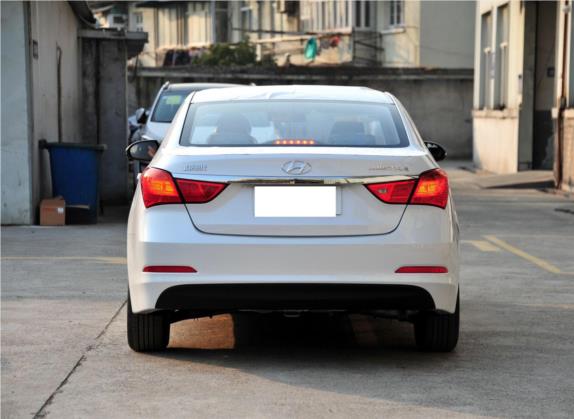 名图 2014款 1.8L 手动舒适型GL 外观   正后