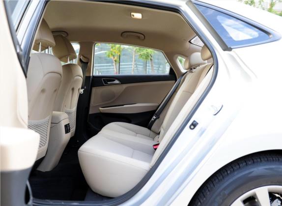 名图 2014款 1.8L 自动舒适型GL 车厢座椅   后排空间
