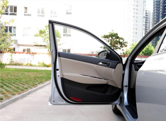 名图 2014款 1.8L 自动舒适型GL 车厢座椅   前门板
