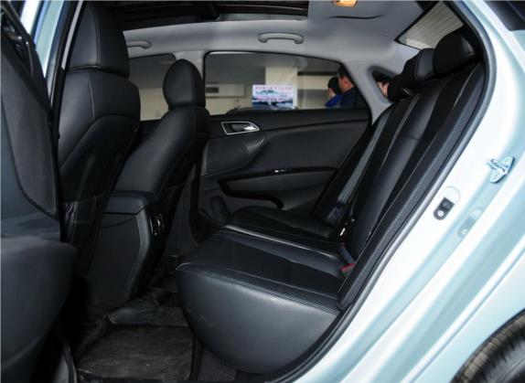 名图 2014款 1.8L 自动智能型GLS 车厢座椅   后排空间