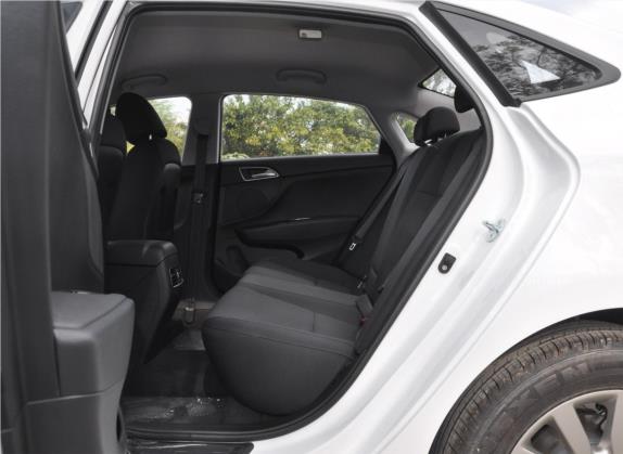 名图 2017款 1.8L 手动舒适型GL 国V 车厢座椅   后排空间