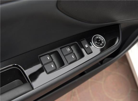 名图 2017款 1.8L 自动智能型GLS 国V 车厢座椅   门窗控制