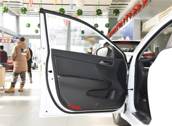 名图 2019款 1.8L 自动智能型GLS纪念款 国V 车厢座椅   前门板