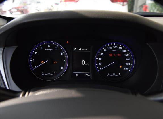 名图 2019款 1.8L 自动智能型GLS纪念款 国V 中控类   仪表盘