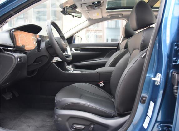 名图 2021款 1.8L CVT LUX尊贵版 车厢座椅   前排空间