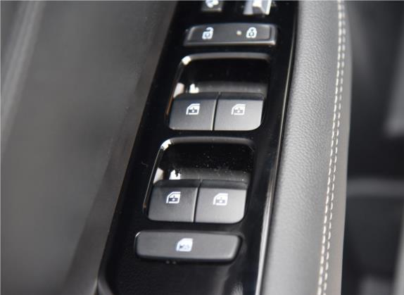 名图 2021款 1.8L CVT LUX尊贵版 车厢座椅   门窗控制
