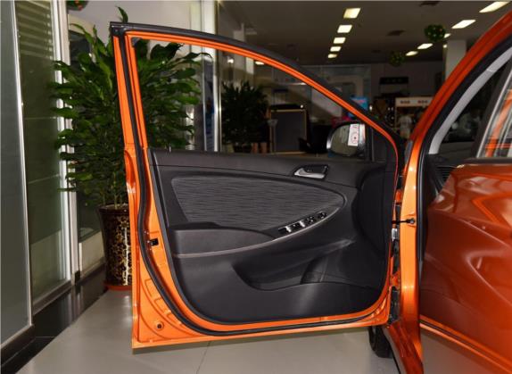 瑞奕 2016款 1.4L 手动领先型GLX 车厢座椅   前门板