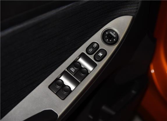 瑞奕 2016款 1.4L 手动领先型GLX 车厢座椅   门窗控制
