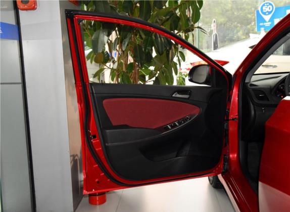 瑞奕 2016款 1.4L 自动领先型GLX 车厢座椅   前门板