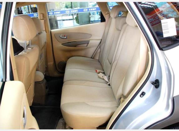 途胜 2006款 2.0L 自动两驱舒适型 车厢座椅   后排空间