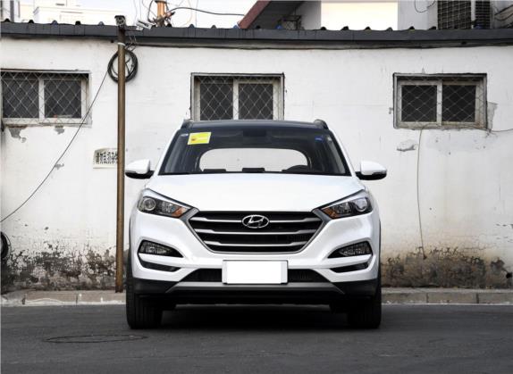 途胜 2018款 1.6T 双离合两驱15周年特别版 外观   正前