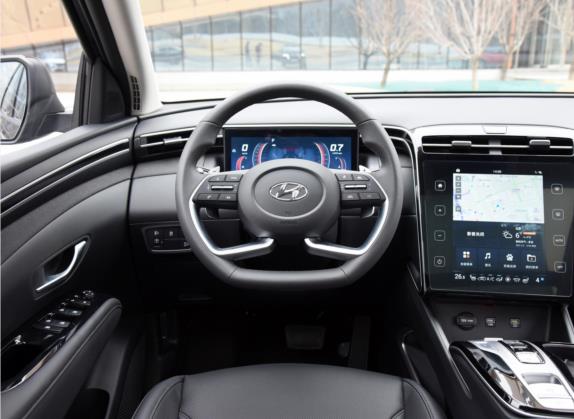 途胜 2021款 途胜L 1.5T DCT LUX尊贵版 中控类   驾驶位