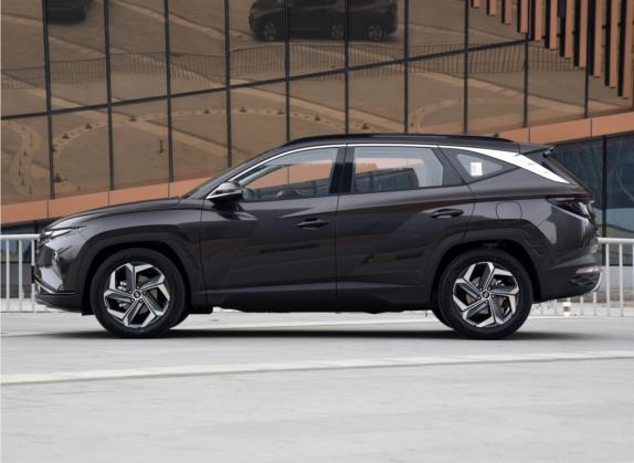 途胜 2021款 途胜L 1.5T DCT LUX尊贵版 外观   正侧