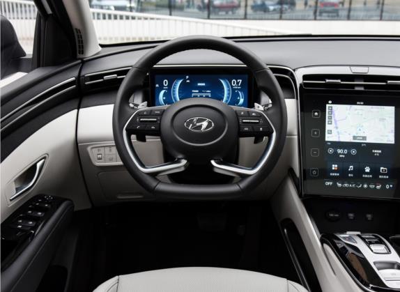 途胜 2021款 途胜L 1.5T DCT TOP旗舰版 中控类   驾驶位