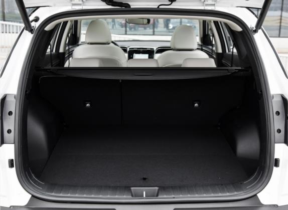 途胜 2021款 途胜L 1.5T DCT TOP旗舰版 车厢座椅   后备厢