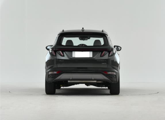 途胜 2022款 途胜L 2.0L 混动·旗舰版 外观   正后