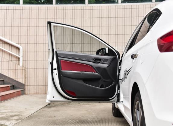 领动 2016款 1.4T 双离合炫动·旗舰型 车厢座椅   前门板