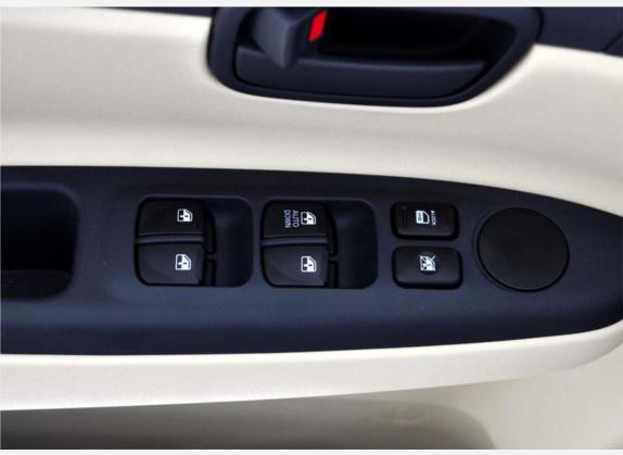 雅绅特 2008款 1.4自动舒适型 车厢座椅   门窗控制