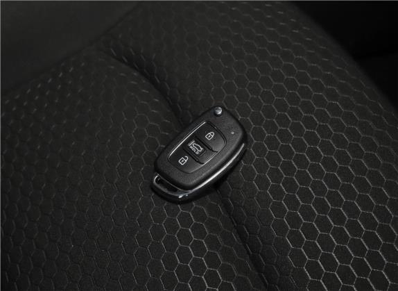 领动插电混动 2019款 1.6L PHS畅行版 其他细节类   钥匙