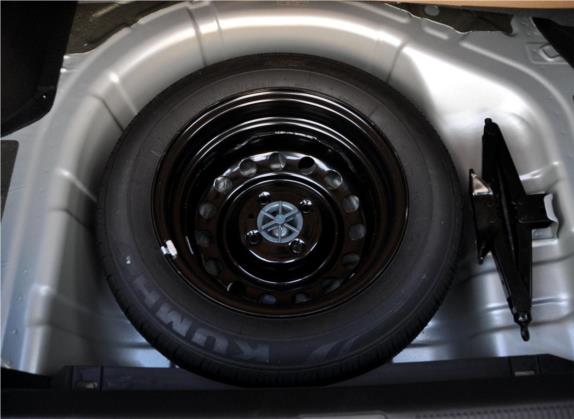 伊兰特 2011款 1.6L 手动舒适型 其他细节类   备胎