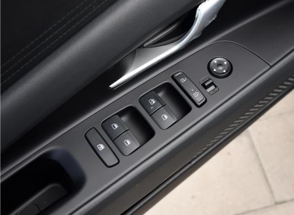 伊兰特 2021款 1.5L CVT GLS领先版 车厢座椅   门窗控制