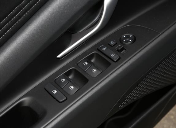 伊兰特 2021款 1.5L CVT GLX精英版 车厢座椅   门窗控制