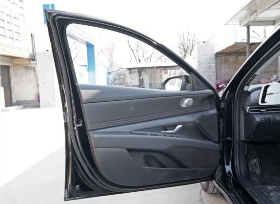 伊兰特 2022款 1.5L CVT LUX尊贵版 车厢座椅   前门板