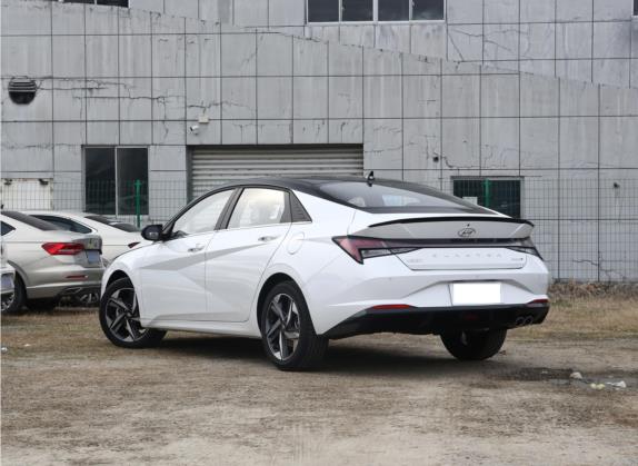 伊兰特 2022款 240TGDi DCT LUX尊贵版 外观   斜后