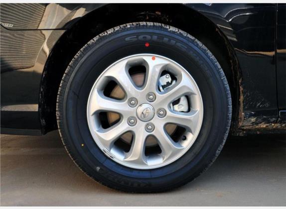 悦动 2010款 1.6L MT GLS 其他细节类   前轮