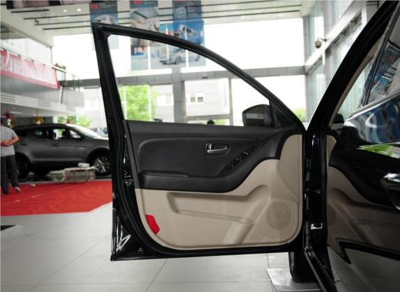 悦动 2011款 1.6L 手动舒适型 车厢座椅   前门板