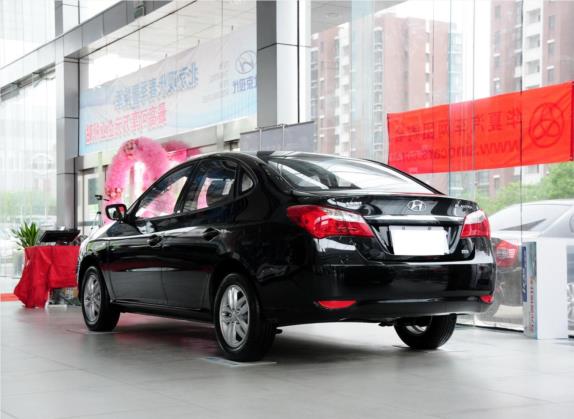 悦动 2011款 1.6L 手动舒适型 外观   斜后