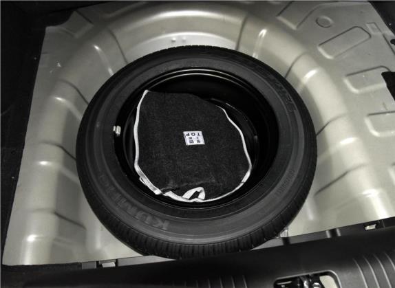 悦动 2015款 1.6L 自动舒适型 其他细节类   备胎