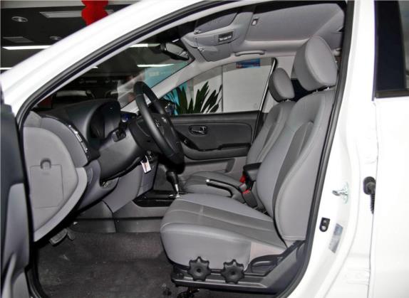 悦动 2015款 1.6L 自动豪华型 车厢座椅   前排空间