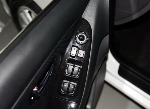 悦动 2015款 1.6L 自动豪华型 车厢座椅   门窗控制