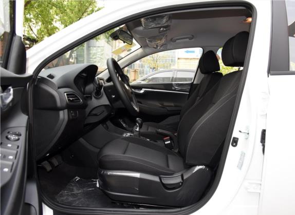 悦动 2017款 1.6L 手动悦目版GL 车厢座椅   前排空间