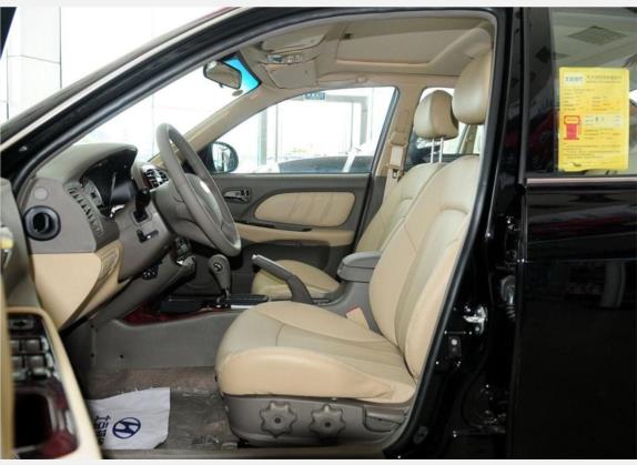 名驭 2009款 2.0L 自动尊贵版GL 车厢座椅   前排空间