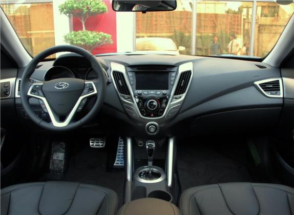 Veloster飞思 2011款 1.6L 自动旗舰版 中控类   中控全图