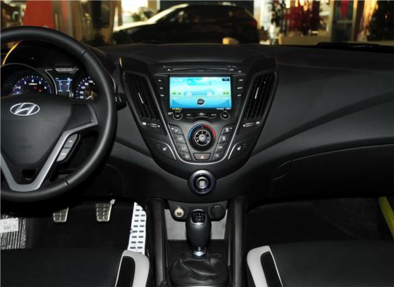 Veloster飞思 2012款 1.6T 手动舒适版 中控类   中控台