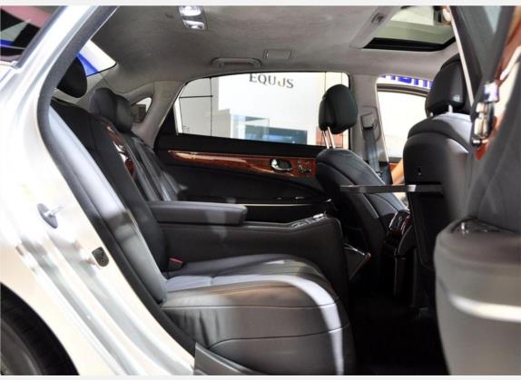 雅科仕 2009款 4.6豪华版 车厢座椅   后排空间